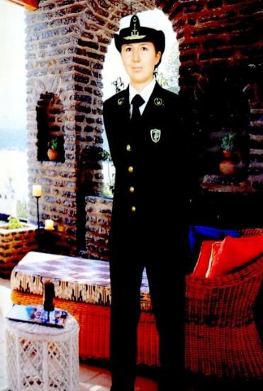 Horizon-1 Gemisinin 4. Kaptanı Aysun Akbay 1