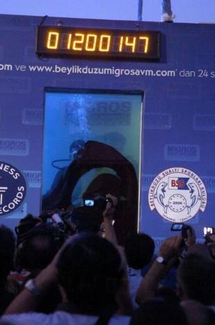 Cem Karabay'ın sudan çıkarılışı 6