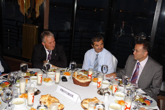 TDİ'den İftar Yemeği 14