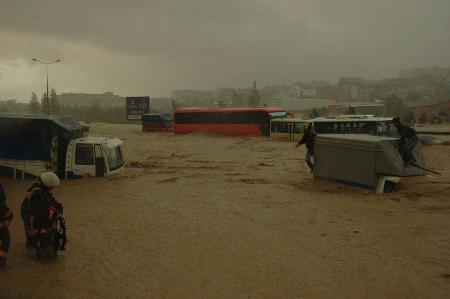 İstanbul'da sel kurbanlarının sayısı artıyor 10