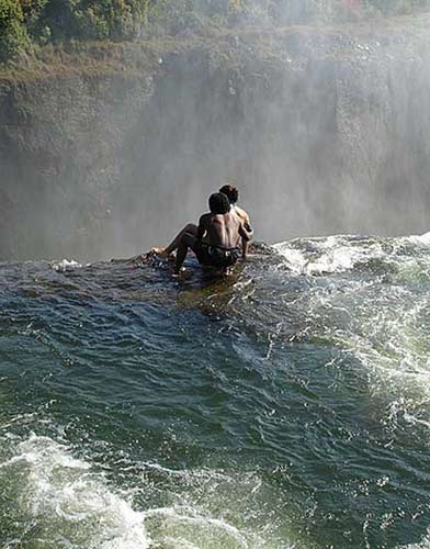 Burası şeytanın havuzu 7