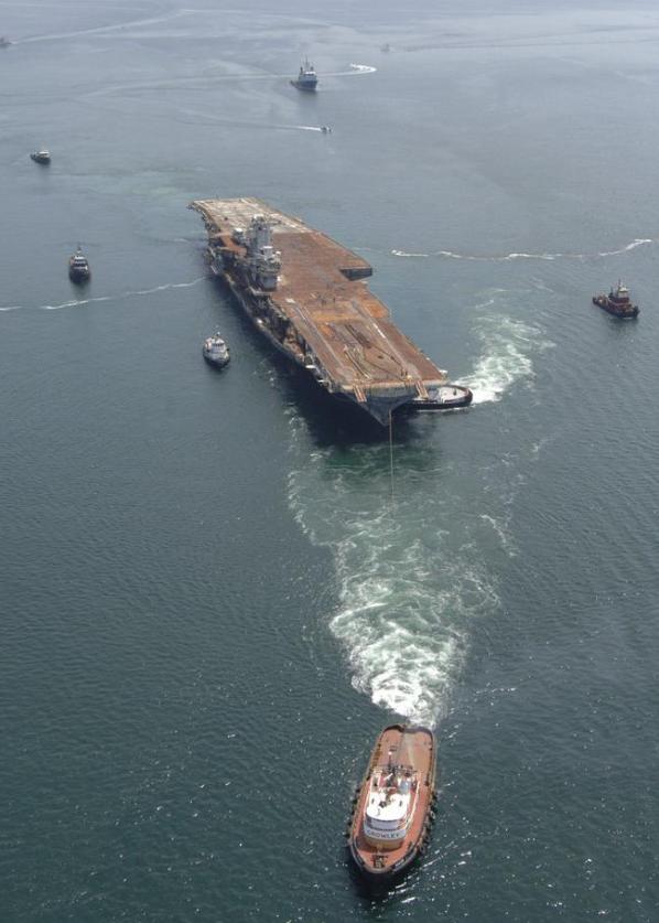 Amerikan Savaş Gemisi Böyle Battı 5