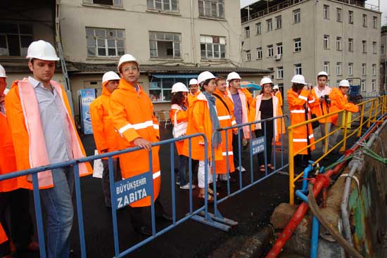 İDO "Yaza Merhaba" Dedi 17