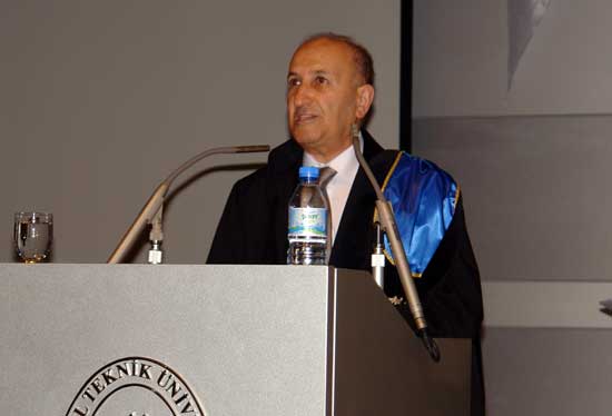 Gemi İnşaatı ve Deniz Bilimleri Fakültesi Mezuniyet Töreni 5