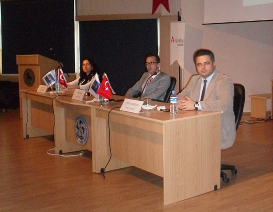 Dokuz Eylül'de Kış Kariyer Günleri 13