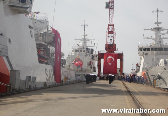 'TCSG Dost' ve 'TCSG Umut'un' teslim töreninden 71
