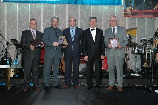 18. Geleneksel Dayanışma Gecesinden Kareler... 13