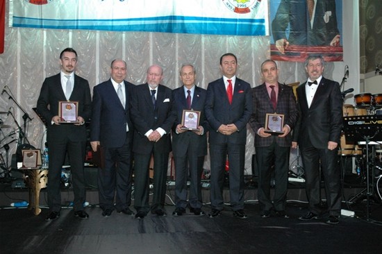 18. Geleneksel Dayanışma Gecesinden Kareler... 21