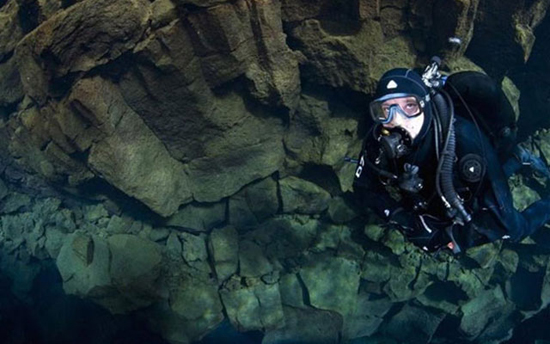 İki kıta böyle ayrılıyor 8