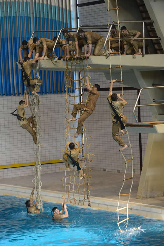 Tuzla'daki Deniz Harp Okulu basını ağırladı 5