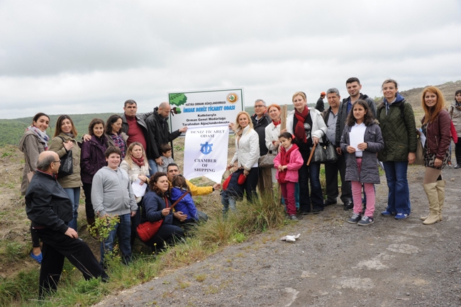 İMEAK DTO Hatıra Ormanı'na fidanlar dikildi 8