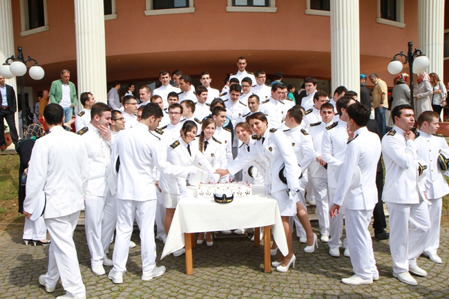 KTÜ 15. Dönem Mezuniyet Sevinci 2