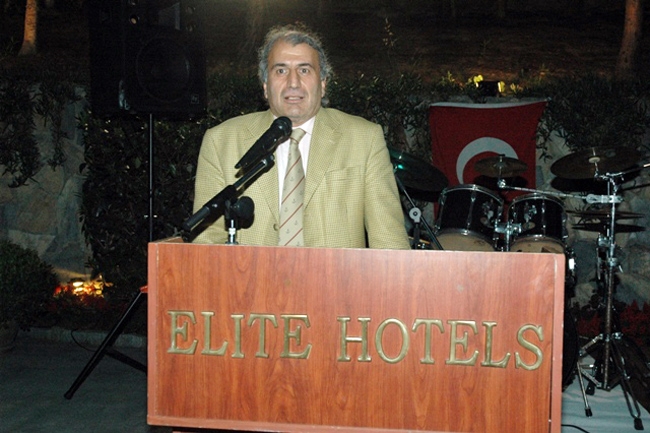 İTÜDF'li öğrenciler mezuniyet yemeğinde buluştu 10