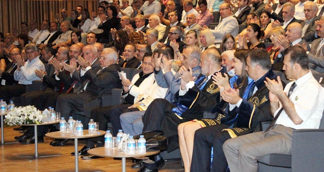 PRÜ, ilk mezunlarını dünya denizlerine armağan etti 13