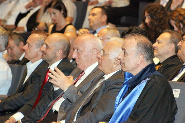 PRÜ, ilk mezunlarını dünya denizlerine armağan etti 18