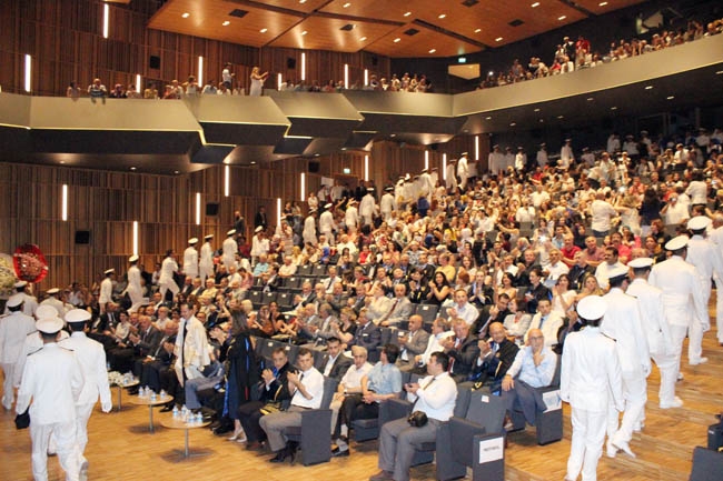 PRÜ, ilk mezunlarını dünya denizlerine armağan etti 2