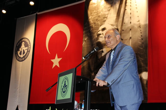 PRÜ, ilk mezunlarını dünya denizlerine armağan etti 22