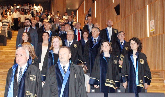 PRÜ, ilk mezunlarını dünya denizlerine armağan etti 5