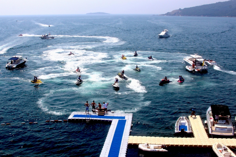 Jet-ski tutkunları Marmara'da buluştu 8