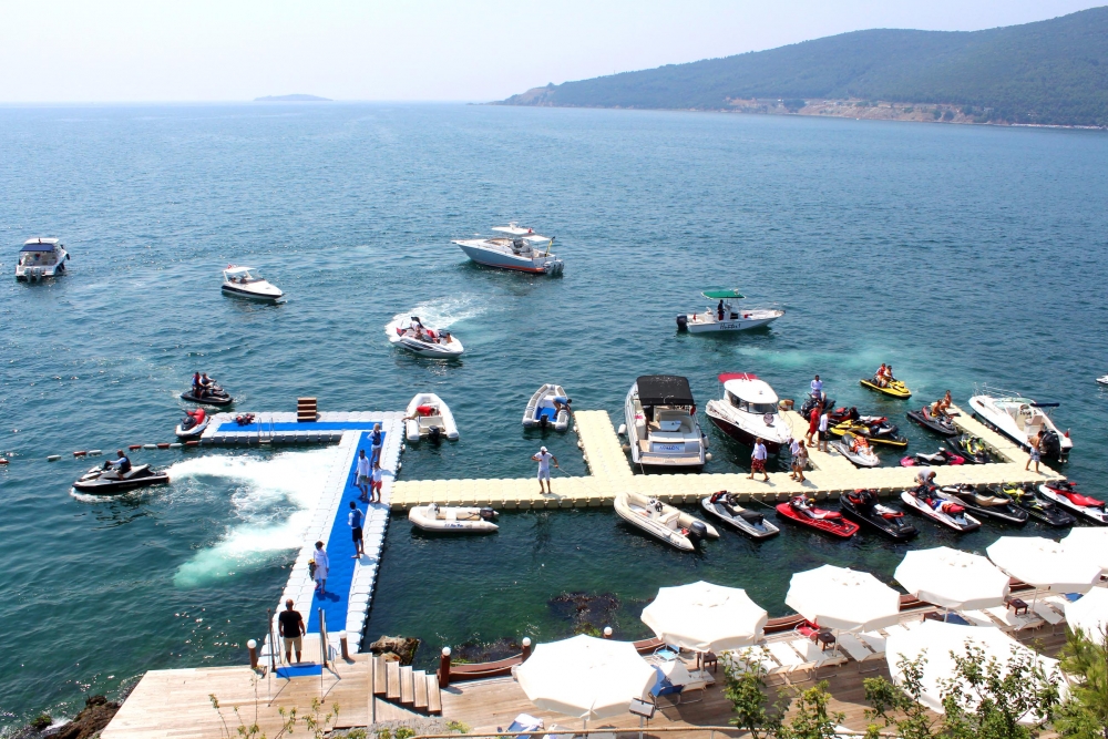 Jet-ski tutkunları Marmara'da buluştu 9