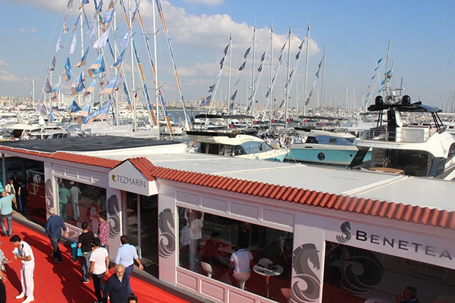 İstanbul Boatshow hız kesmeden devam ediyor 3