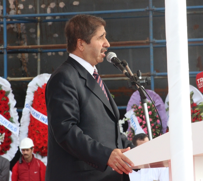 "Nene Hatun" denize indirildi 15