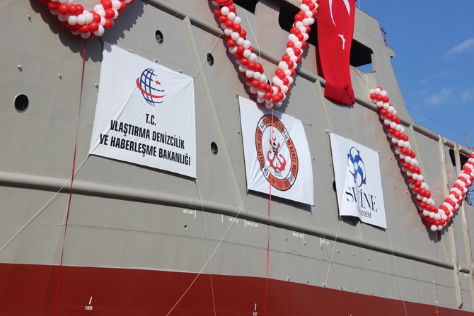 "Nene Hatun" denize indirildi 3