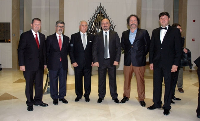 Cumhuriyetin 91. yılı DEFAMED önderliğinde kutlandı 2