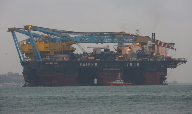 117 bin 812 grostonluk dev Boğaz'ı böyle geçti 9