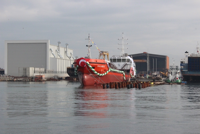 M/T Kalamış-E denize indirildi 16