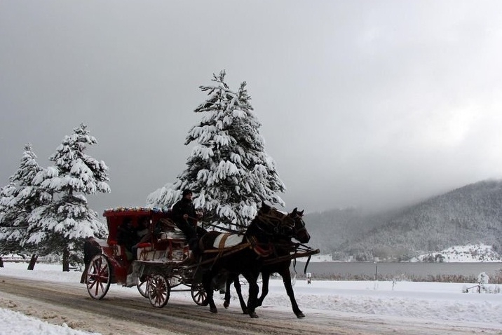 Abant Gölü'nden karpostallık kareler 8