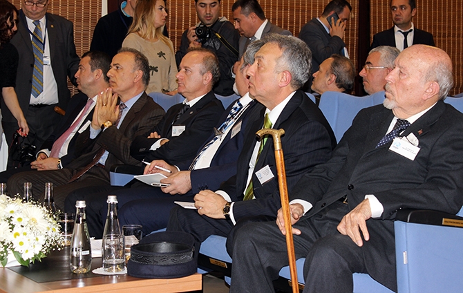 Lütfi Elvan STK’larla bir araya geldi 4