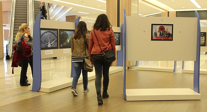 Haluk Cecan'ın anısına "Mavi Dünya" sergisi 5