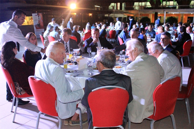 Onursan'dan geleneksel iftar yemeği 6