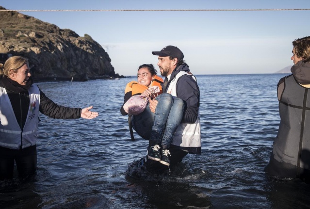 Karaya ulaşan sığınmacıların mutlu sonu 10