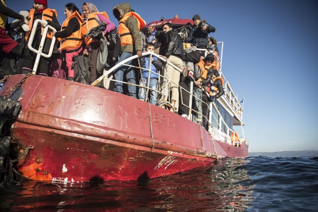 Karaya ulaşan sığınmacıların mutlu sonu 12