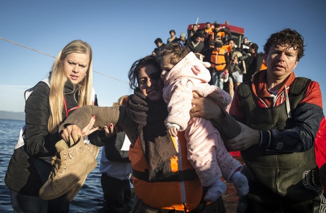 Karaya ulaşan sığınmacıların mutlu sonu 17
