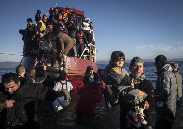 Karaya ulaşan sığınmacıların mutlu sonu 19