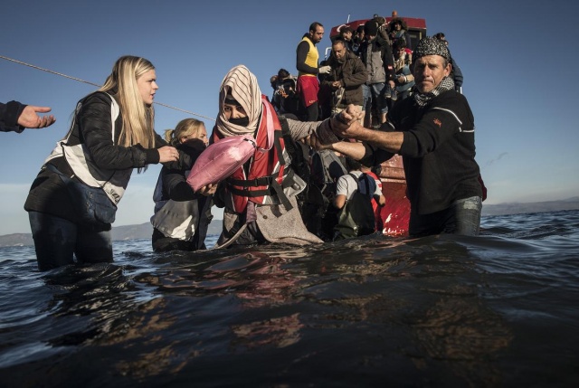 Karaya ulaşan sığınmacıların mutlu sonu 25
