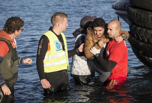Karaya ulaşan sığınmacıların mutlu sonu 4