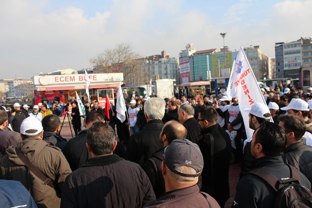 Türkiye Denizciler Sendikası basın açıklaması 12