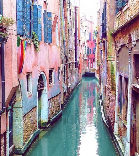 Dünyayı gezme tutkusunu işe dönüştürdü 9