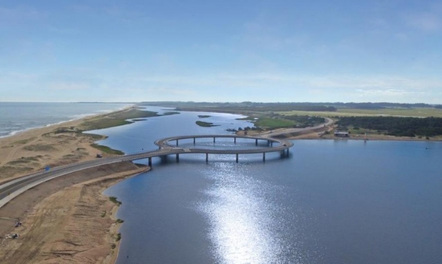 Daire şeklindeki o köprü şaşkınlık yaratıyor 5