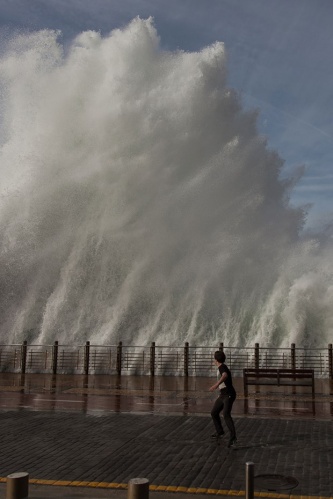 9 metrelik dev dalgalar 1