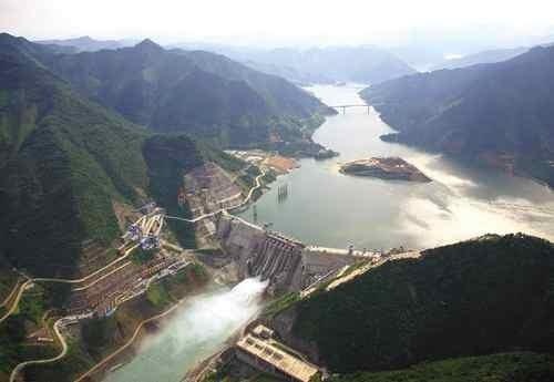 Dünyanın en uzun barajları 19