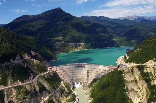 Dünyanın en uzun barajları 47
