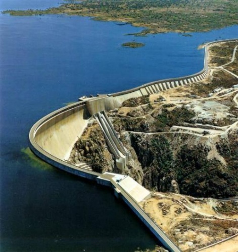 Dünyanın en uzun barajları 7