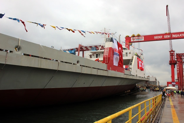 Seaspan Spirit denize indirildi 1