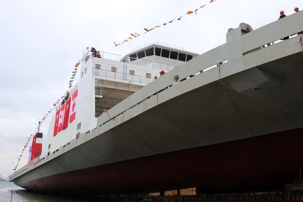 Seaspan Spirit denize indirildi 2