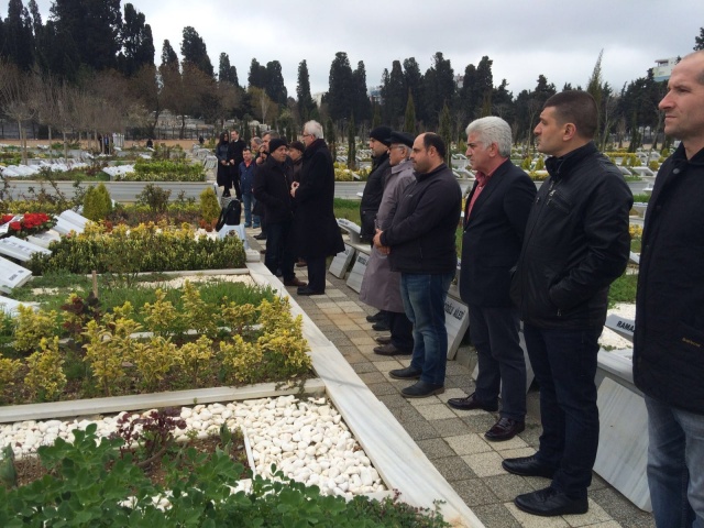 Şadan Kalkavan mezarı başında anıldı 9